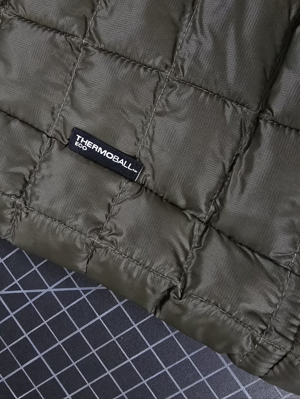 The North Face ThermoBall Eco Insulated Jacket - Picture 11 of 13